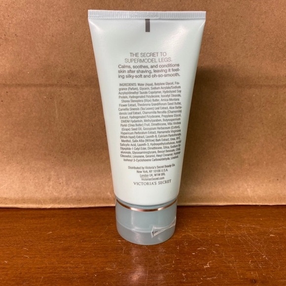 NEW Victoria’s Secret Spa Moisturizing After Shave Lotion 2.5 Fl Oz 75 mL RARE - Picture 2 of 2